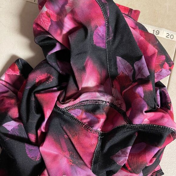 🌸 Danskin Move Floral Capri Leggings XXL Plus Size - Picture 11 of 11